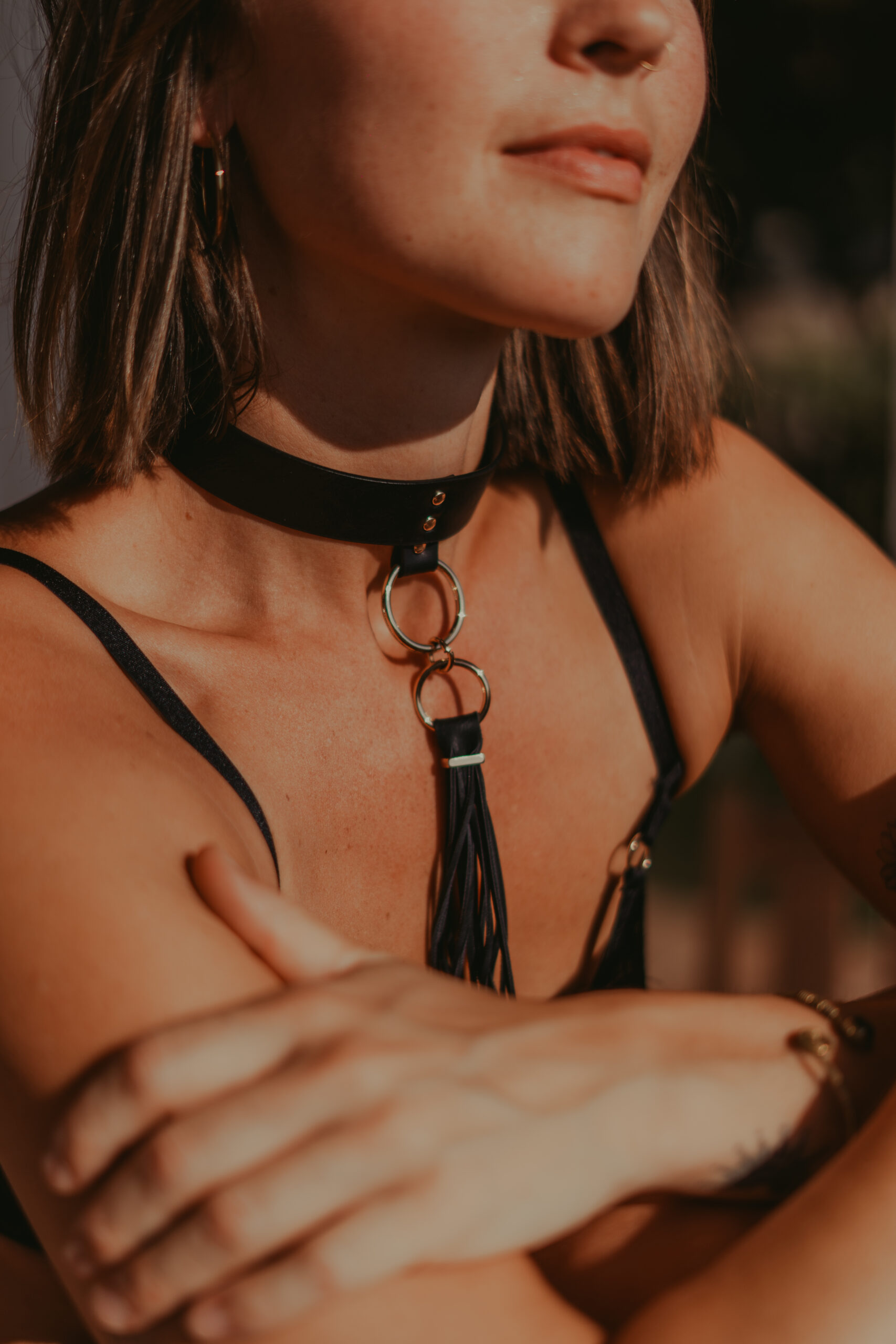 Sesión de fotos íntima en la naturaleza